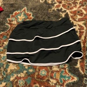 Black and white skort